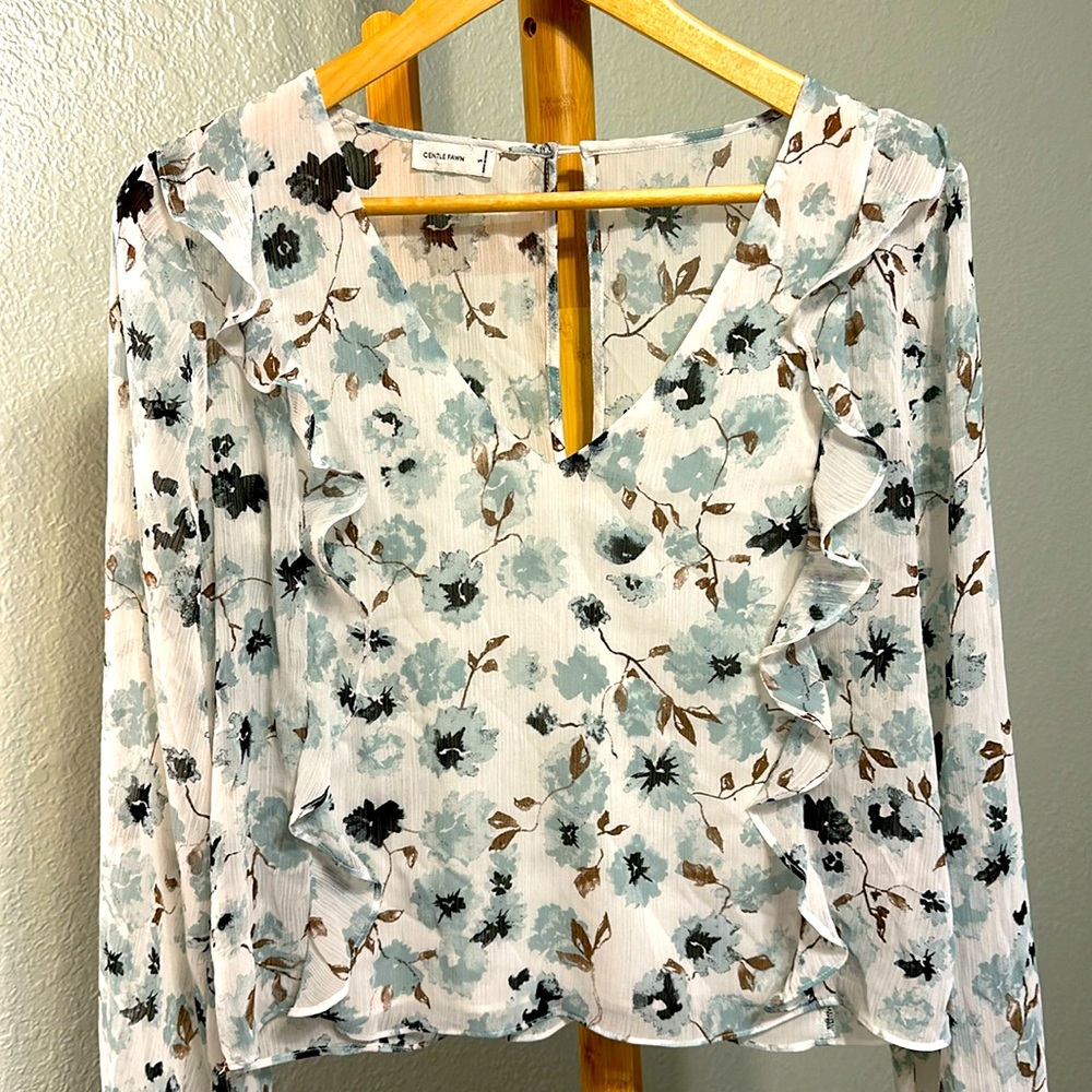 Gentle Fawn Flower Blouse